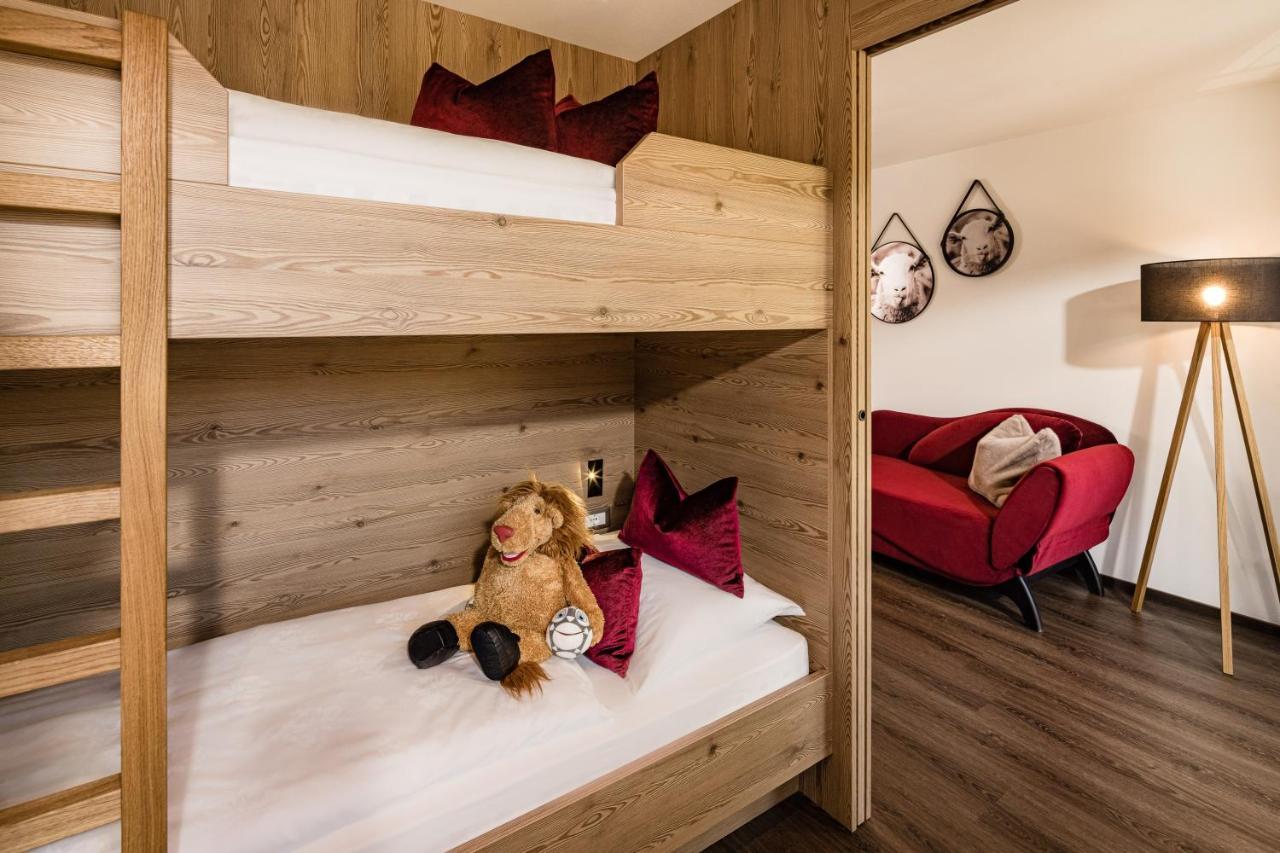 Hotel Touring Dolomites Santa Cristina Val Gardena Экстерьер фото