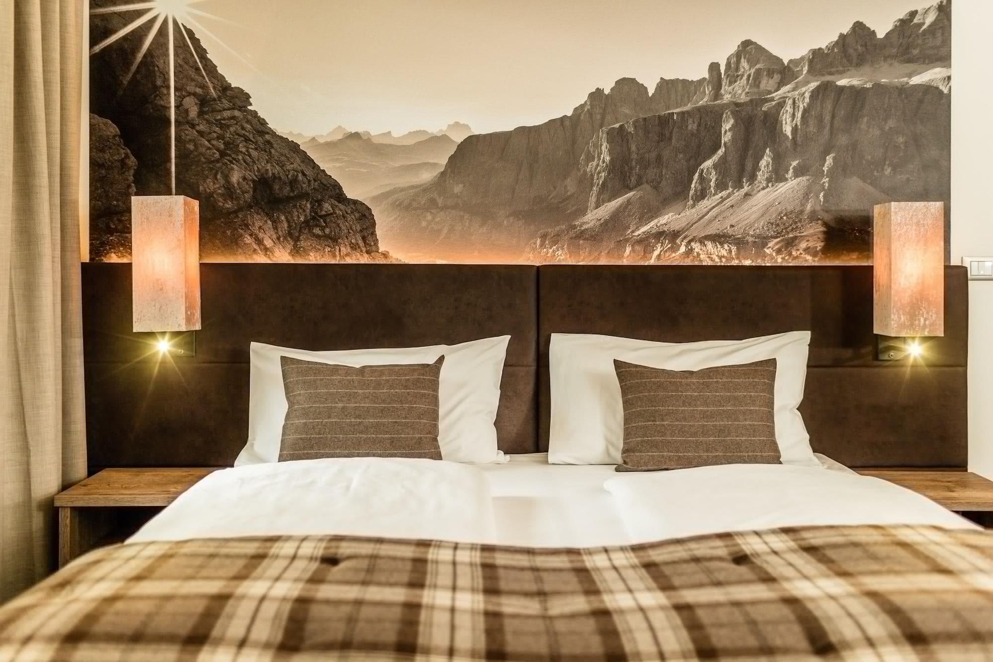 Hotel Touring Dolomites Santa Cristina Val Gardena Экстерьер фото