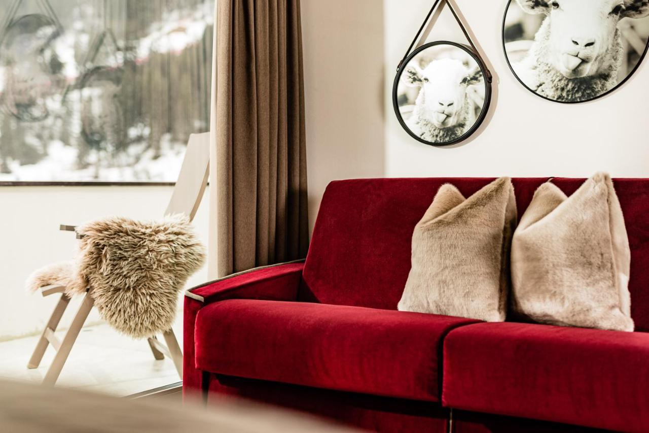 Hotel Touring Dolomites Santa Cristina Val Gardena Экстерьер фото