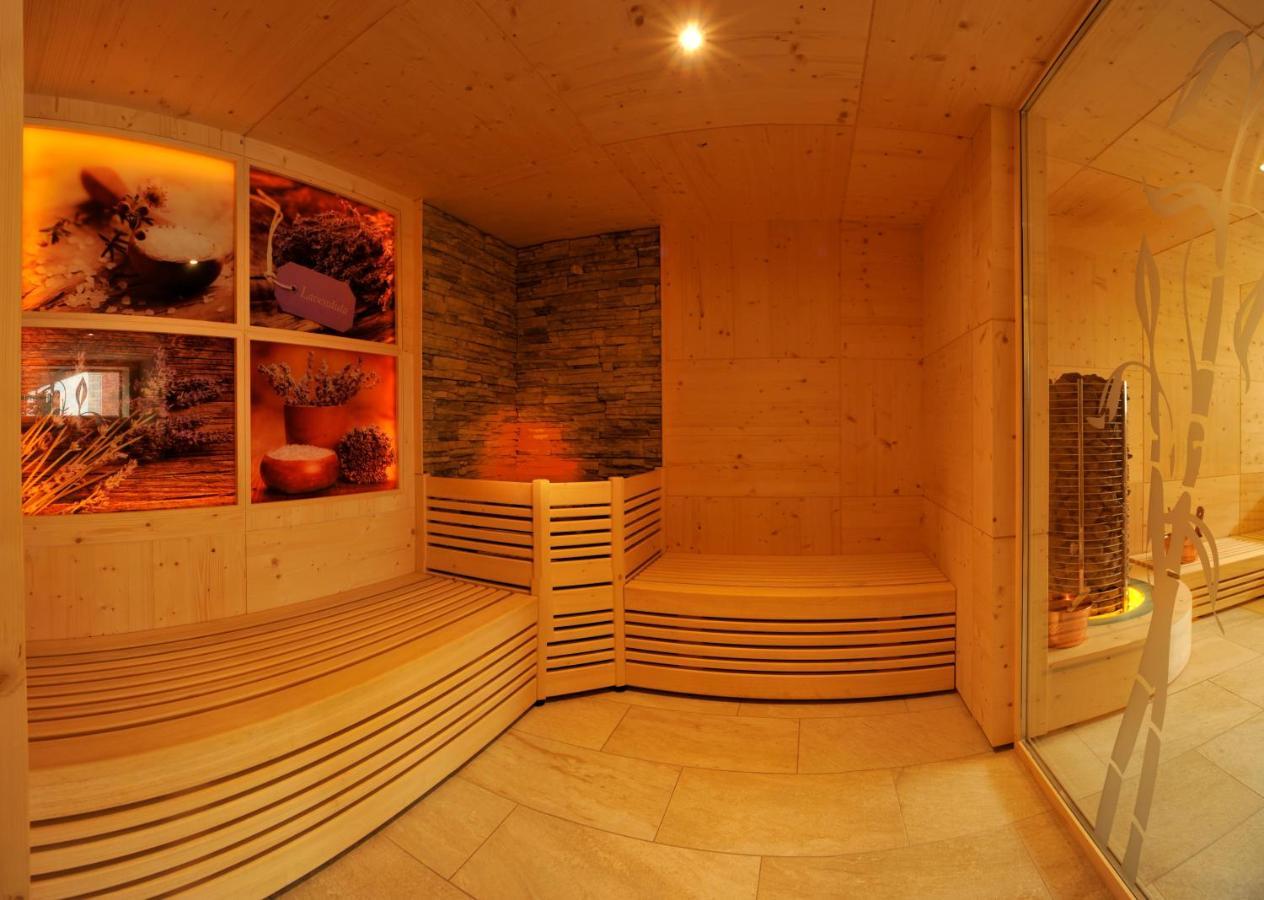 Hotel Touring Dolomites Santa Cristina Val Gardena Экстерьер фото