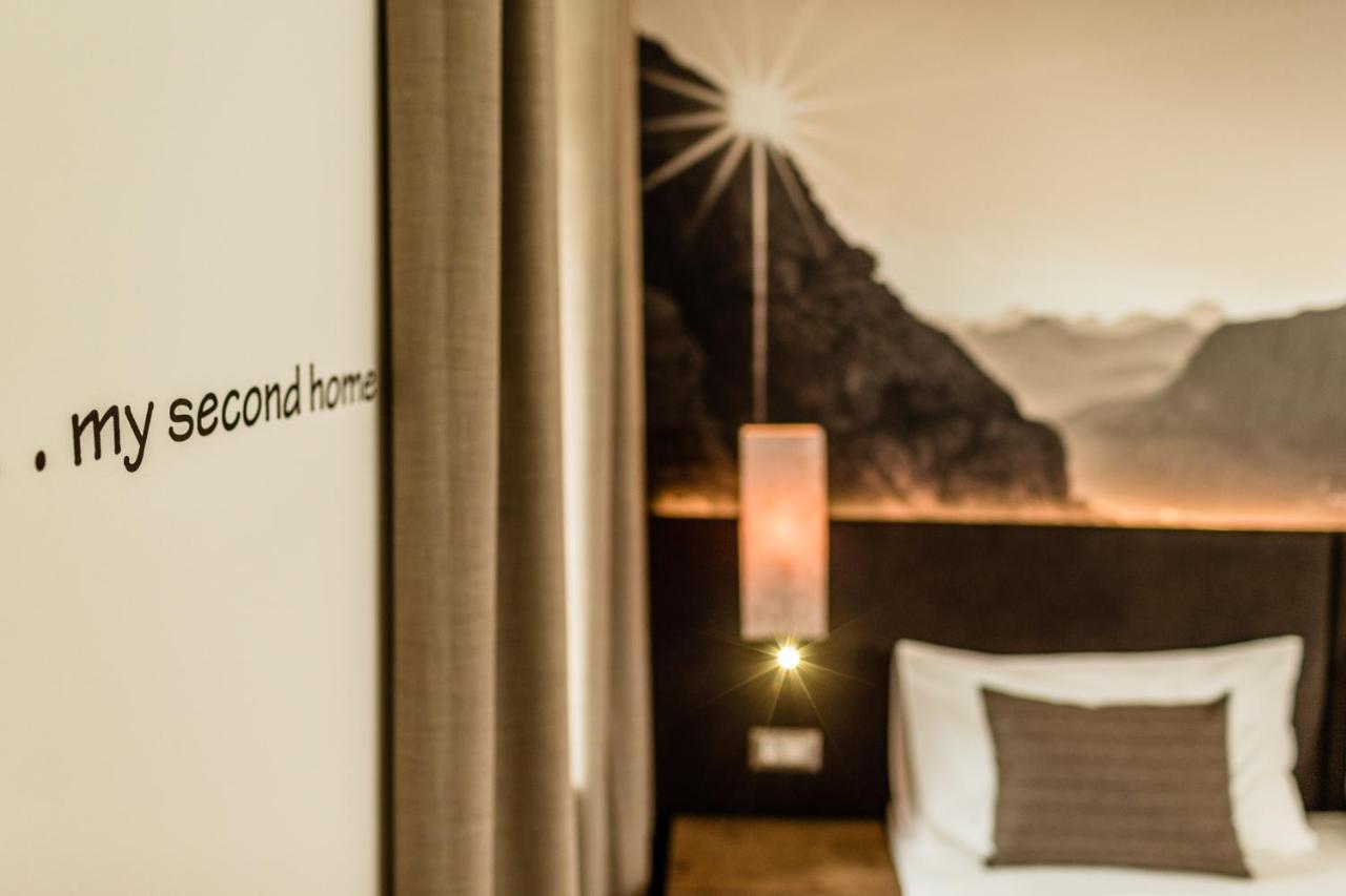 Hotel Touring Dolomites Santa Cristina Val Gardena Экстерьер фото